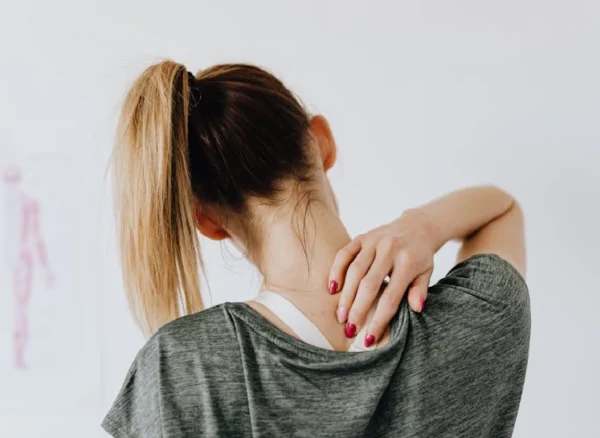 How Chiropractic Therapy Relieves Chronic Back and Neck Pain