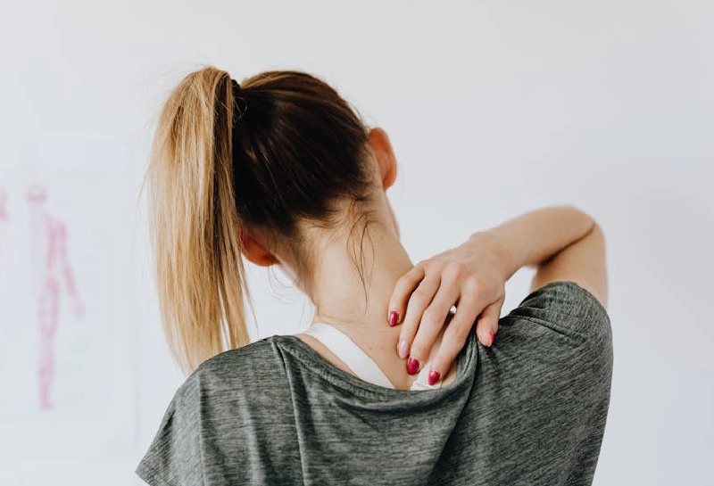 How Chiropractic Therapy Relieves Chronic Back and Neck Pain